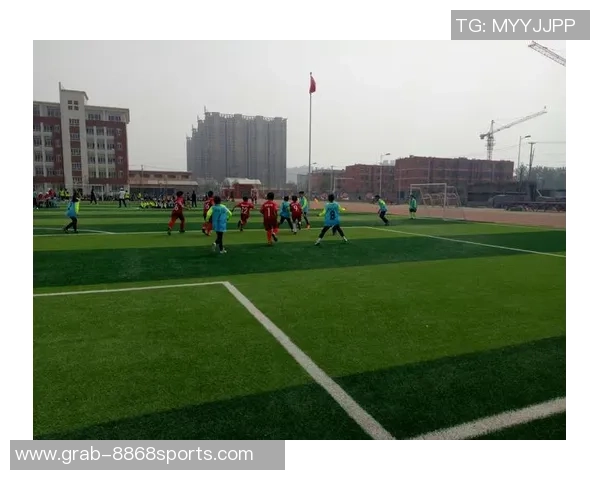 青岛幼儿足球发展新趋势助力孩子健康成长与团队合作能力提升